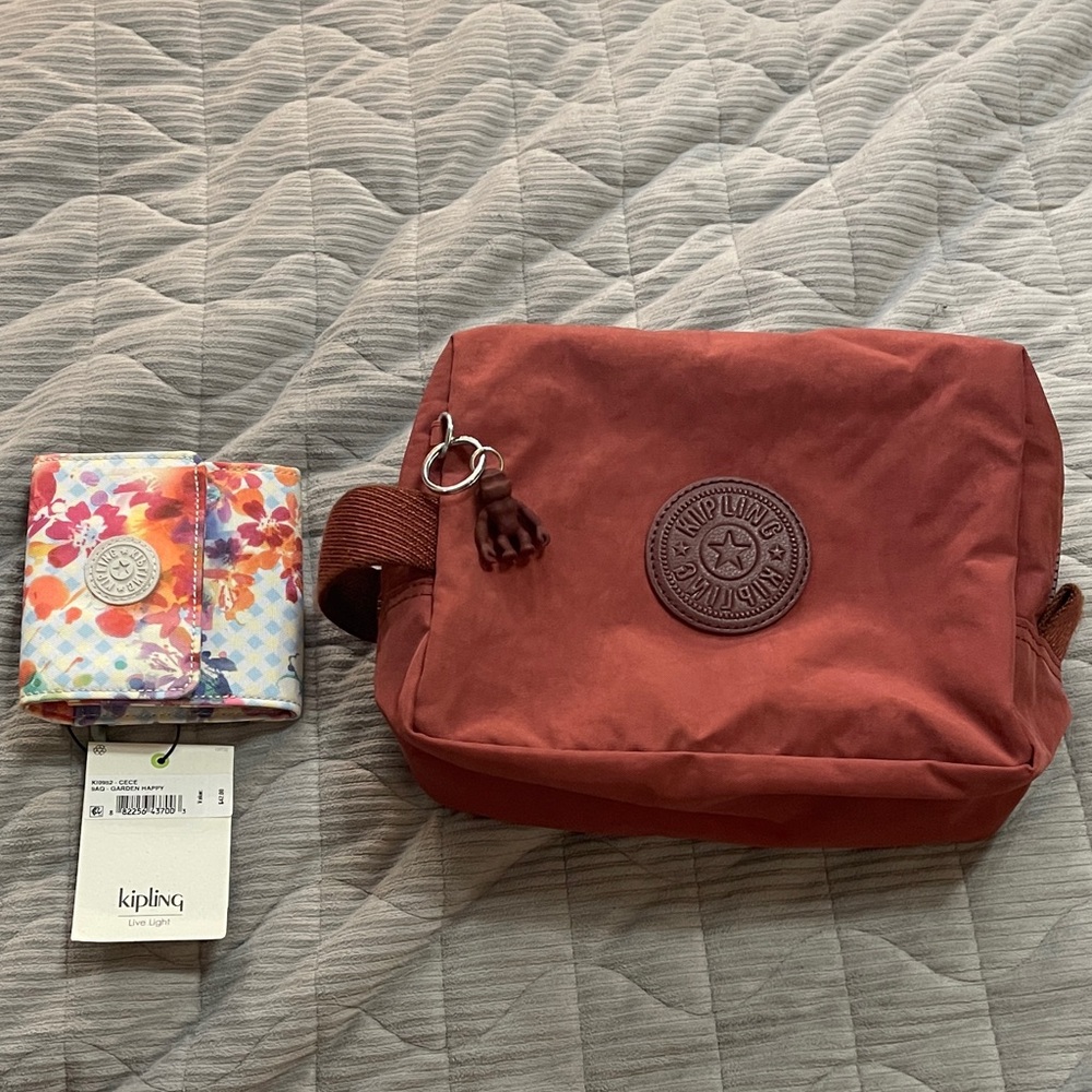 Kipling Terracotta Toiletry Bag and Small Floral Wallet Set